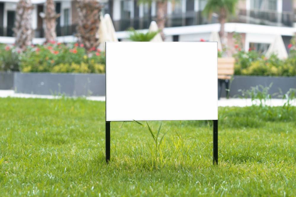 When Should You Choose Poly-Coated Political Signs Over Corrugated?